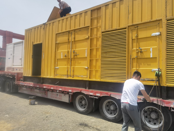 山城除了负载情况和发动机维护,还有哪些因素会影响 200kw 柴油发电机的油耗?