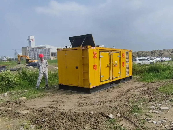 山城200KW柴油发电机机组每小时的油耗量受哪些因素影响?